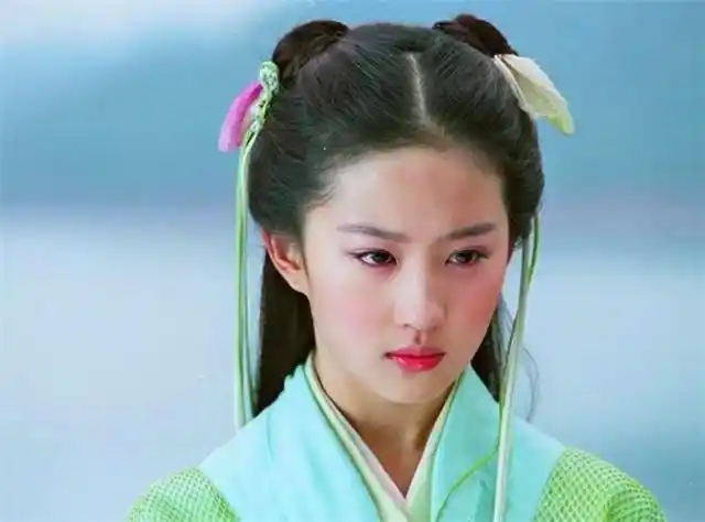 古装剧女主角颜值高 孙怡刘亦菲杨幂演技对比 袁冰妍赵露思鞠婧祎网剧女主竞争格局_2016古装女明星