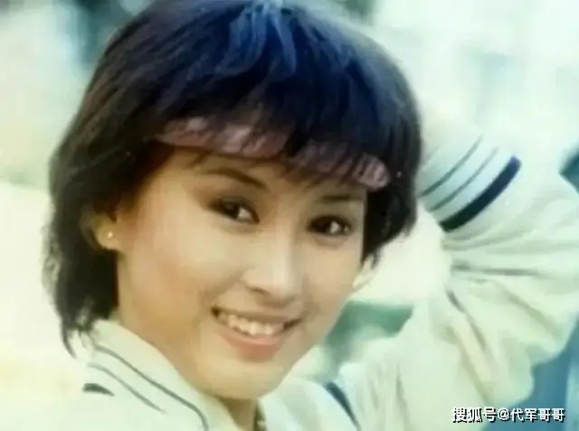 流落街头女明星_陈秀雯 替夫还债 娱乐圈女明星