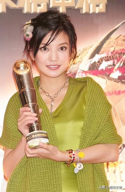 赵薇小燕子近况_赵薇投资失败经历_赵薇现在还在娱乐圈吗